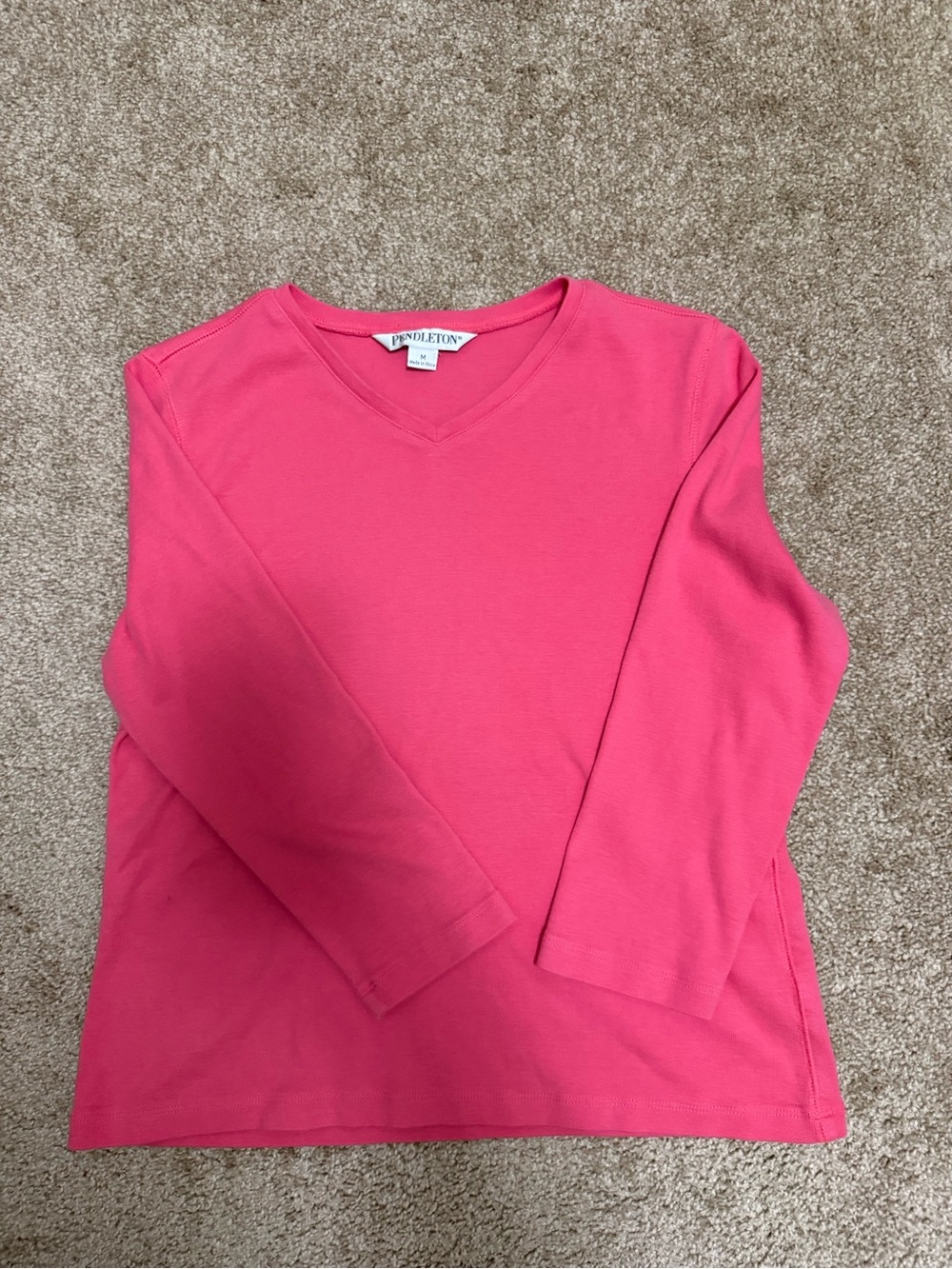 Pendleton Coral pink  V-Neck 3/4 sleeve Top‎ woman’s M. E47